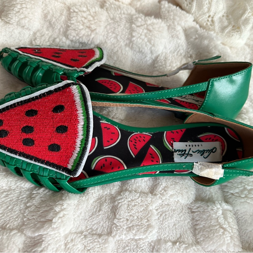 RARE NWT Vintage Lulu Hun Green & Red Huarache Style Watermelon Flats Size 8/39 - Picture 2 of 5